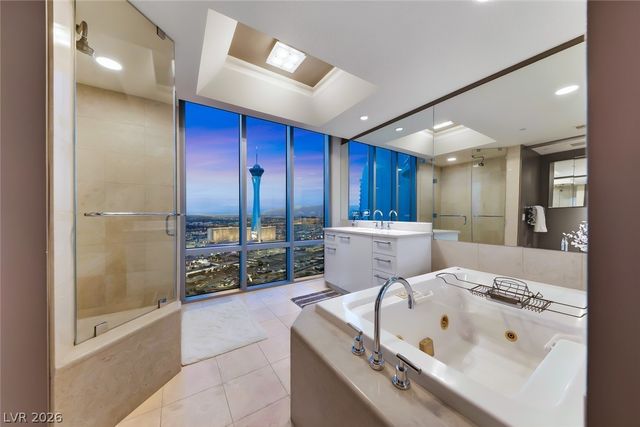 322 Karen Avenue 3802, Las Vegas, NV 89109