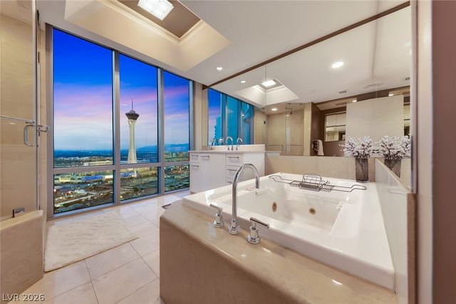 322 Karen Avenue 3802, Las Vegas, NV 89109