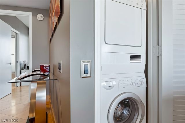 322 Karen Avenue 3802, Las Vegas, NV 89109