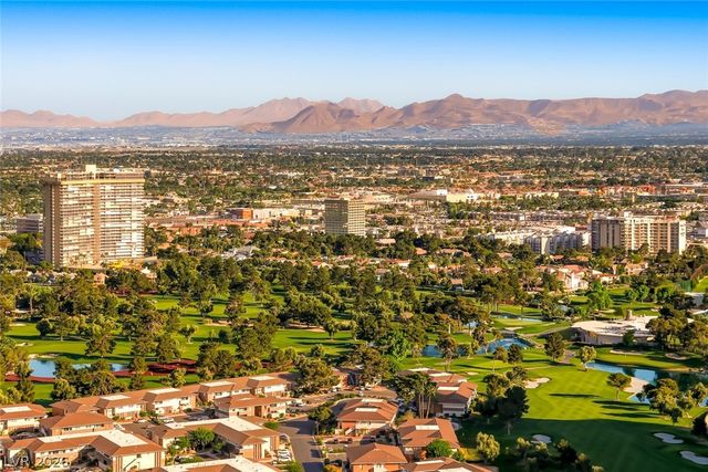 322 Karen Avenue 3802, Las Vegas, NV 89109