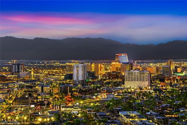 322 Karen Avenue 3802, Las Vegas, NV 89109