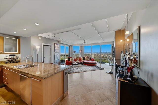 322 Karen Avenue 3802, Las Vegas, NV 89109