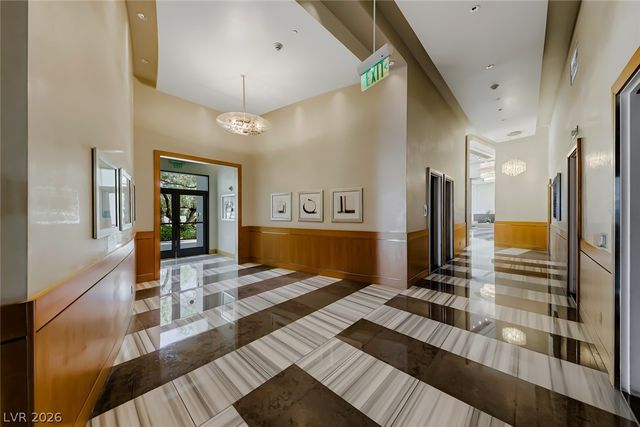 322 Karen Avenue 3802, Las Vegas, NV 89109