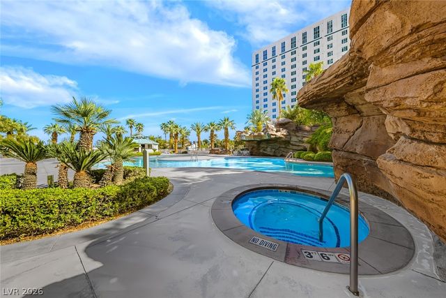 322 Karen Avenue 3802, Las Vegas, NV 89109