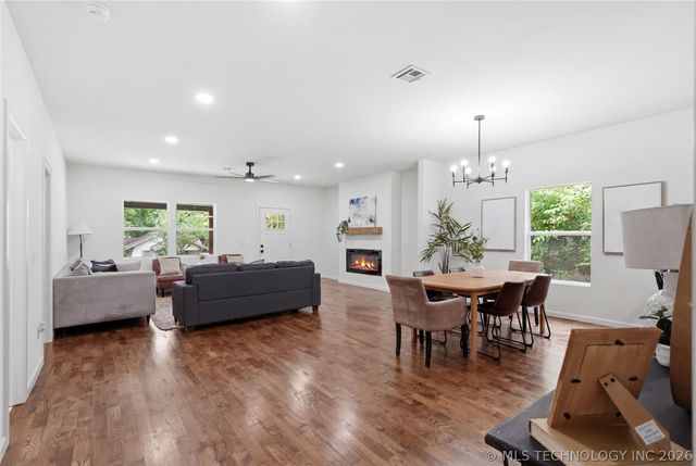 215 N Tacoma Avenue, Tulsa, OK 74127