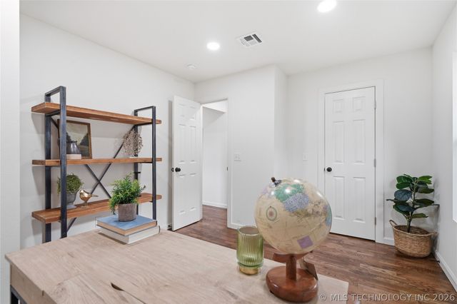 215 N Tacoma Avenue, Tulsa, OK 74127