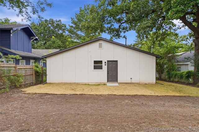 215 N Tacoma Avenue, Tulsa, OK 74127