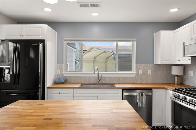 1633 Old Ford Road, New Albany, IN 47150