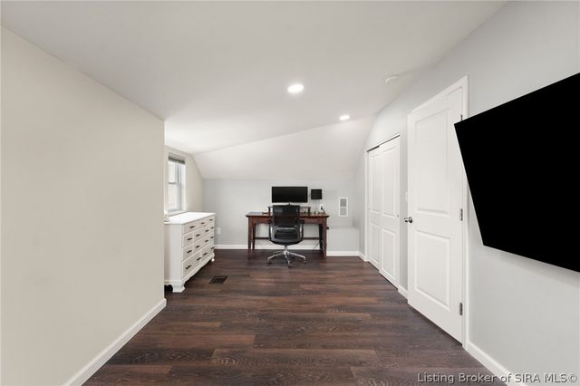 1633 Old Ford Road, New Albany, IN 47150