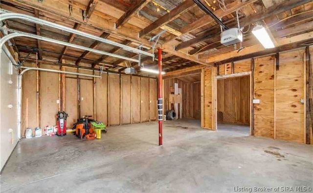 1633 Old Ford Road, New Albany, IN 47150