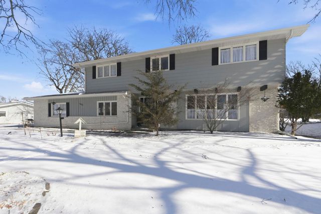 5626 Dartmouth Drive, Fort Wayne, IN 46825