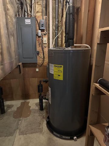 1300 Clara Avenue, Wisconsin Dells, WI 53965