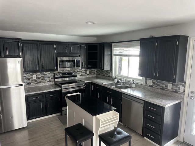 1300 Clara Avenue, Wisconsin Dells, WI 53965