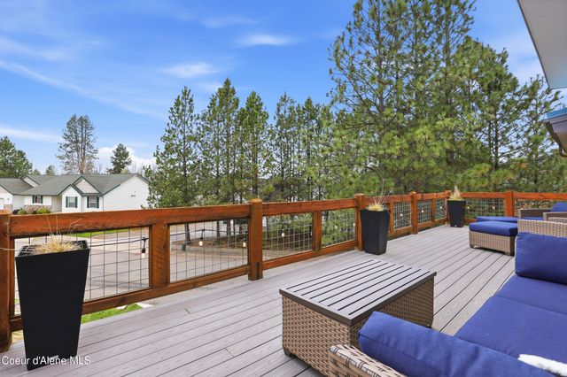 944 N Balcony DR, Coeur D'alene, ID 83814