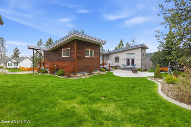 944 N Balcony DR, Coeur D'alene, ID 83814
