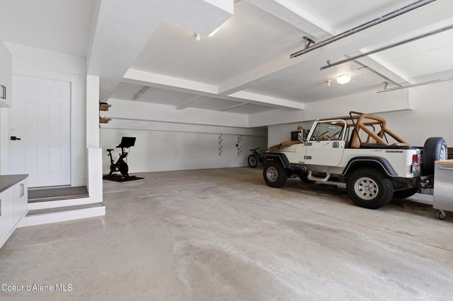 944 N Balcony DR, Coeur D'alene, ID 83814