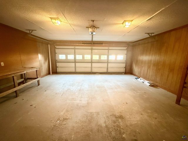 102 Williamsburg Avenue, Warner Robins, GA 31088