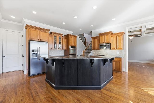 6437 Blue Water Drive, Buford, GA 30518