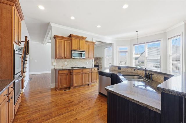 6437 Blue Water Drive, Buford, GA 30518