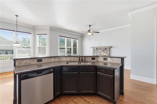 6437 Blue Water Drive, Buford, GA 30518