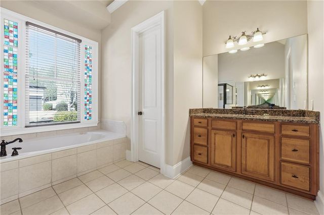 6437 Blue Water Drive, Buford, GA 30518