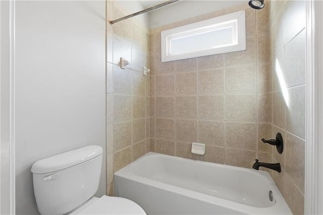 6437 Blue Water Drive, Buford, GA 30518