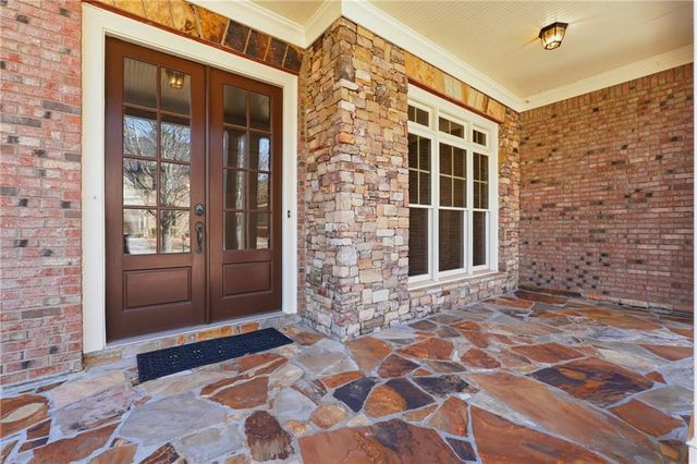 6437 Blue Water Drive, Buford, GA 30518