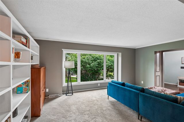 3206 SW 28th Street, Des Moines, IA 50321