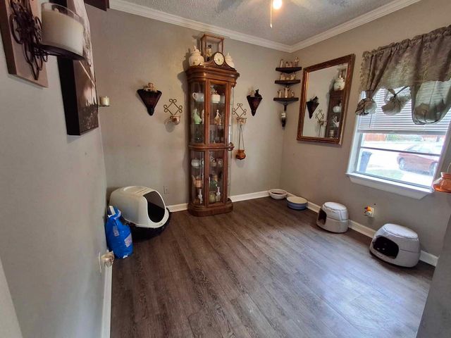6301 Shadydell Drive, Fort Worth, TX 76135