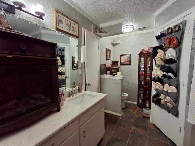 6301 Shadydell Drive, Fort Worth, TX 76135
