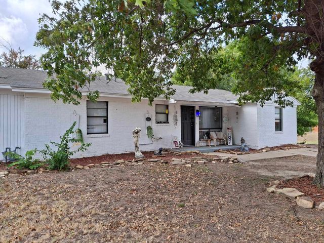 6301 Shadydell Drive, Fort Worth, TX 76135