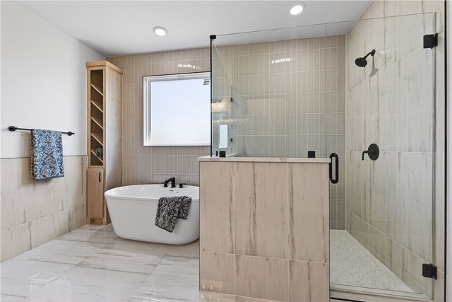 240 Kinross Drive, Bella Vista, AR 72715