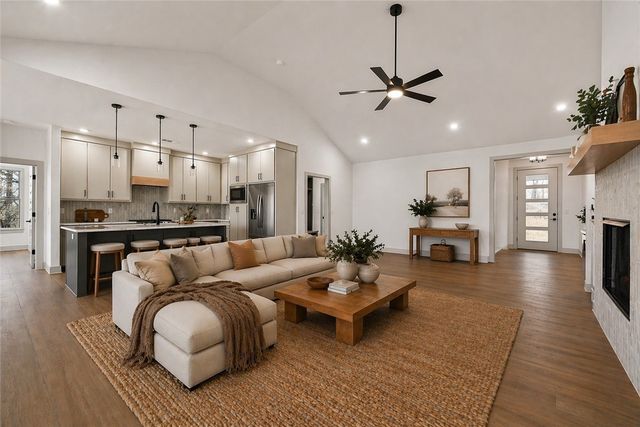 240 Kinross Drive, Bella Vista, AR 72715