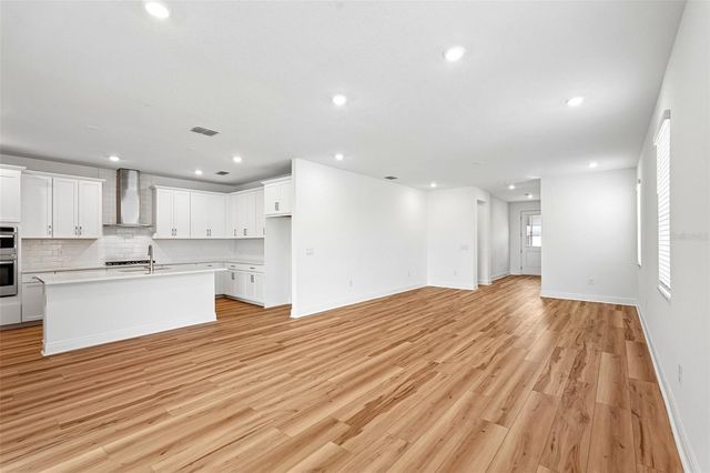8221 SEAFLOWER PARKWAY, Bradenton, FL 34210
