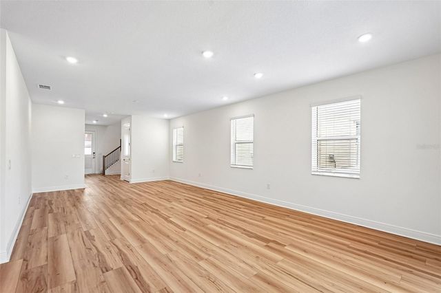 8221 SEAFLOWER PARKWAY, Bradenton, FL 34210
