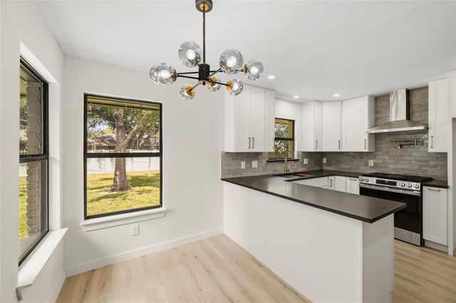 5322 Briarbend Drive, Houston, TX 77096