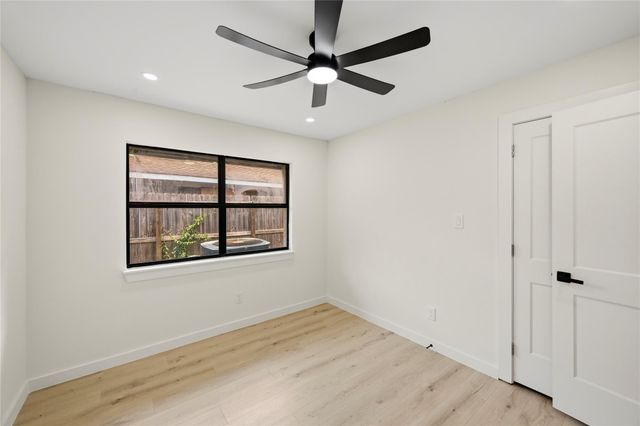 5322 Briarbend Drive, Houston, TX 77096