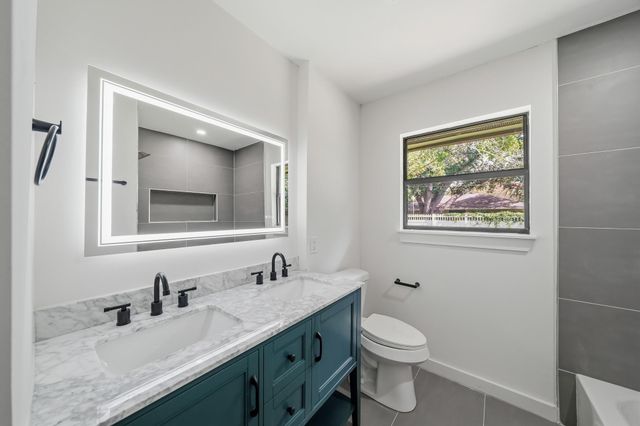 5322 Briarbend Drive, Houston, TX 77096