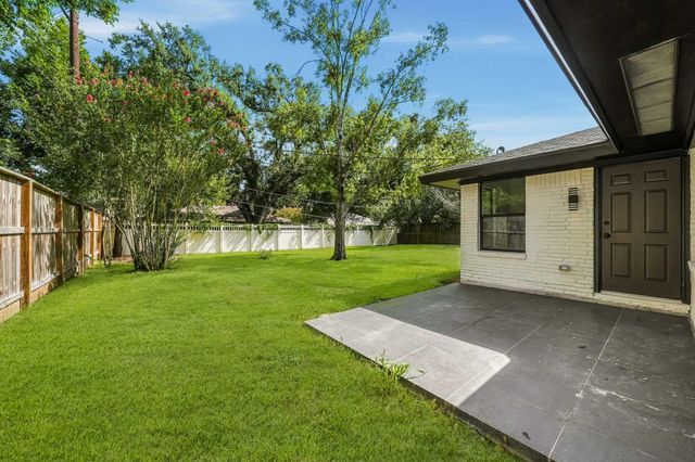 5322 Briarbend Drive, Houston, TX 77096