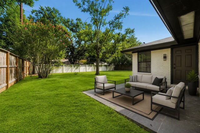 5322 Briarbend Drive, Houston, TX 77096