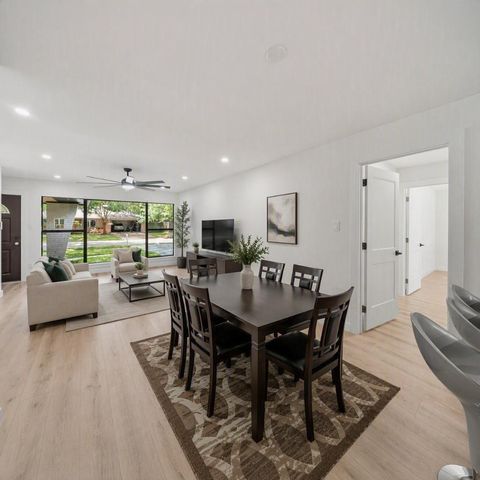 5322 Briarbend Drive, Houston, TX 77096