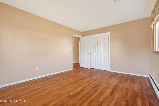 150 Cloverdale Circle, Tinton Falls, NJ 07724