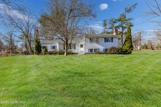 150 Cloverdale Circle, Tinton Falls, NJ 07724
