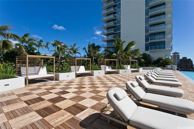 1500 Rycroft Street 2707, Honolulu, HI 96814