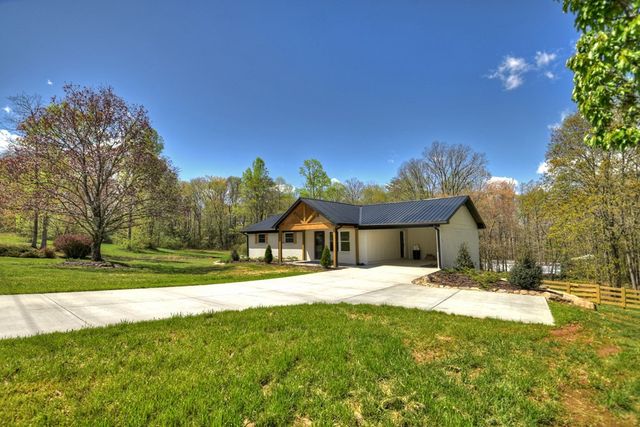 975 Goss Road, Epworth, GA 30541