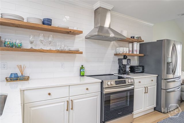 3005 River Drive 108, Savannah, GA 31404