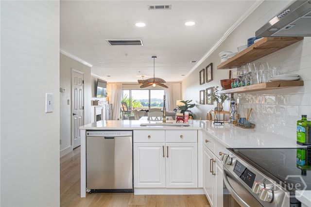 3005 River Drive 108, Savannah, GA 31404