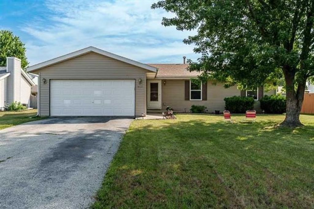 14723 Hunters Way, South Beloit, IL 61080