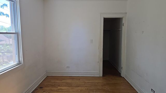 323 Garfield Street, Gary, IN 46404