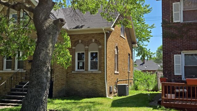 323 Garfield Street, Gary, IN 46404